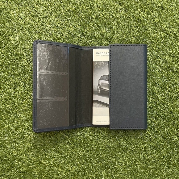 2018 Land Rover Range Rover Velar Owners Manual - Picture 12 of 12